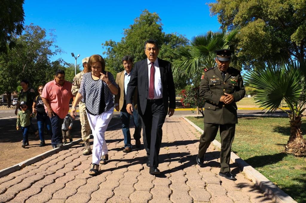 Encabeza alcalde Lamarque Cano toma de protesta de bandera del Servicio Militar Nacional