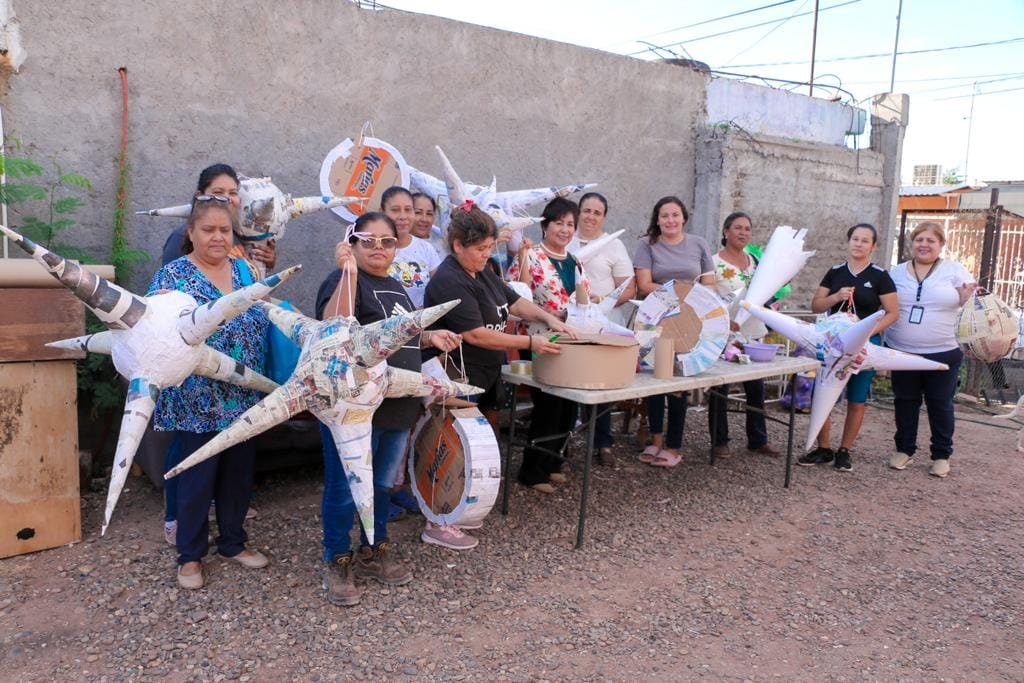 #Enteráte|Lleva programas preventivos de la SSPM curso de piñatas a madres de familia en la Valle Verde